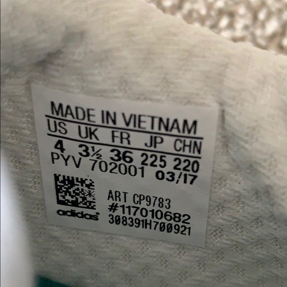 Equipment by Adidas Athletic Shoes - Picture 2 of 4